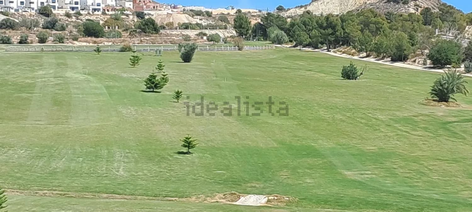 Terreno en venta en Avenida Madrid