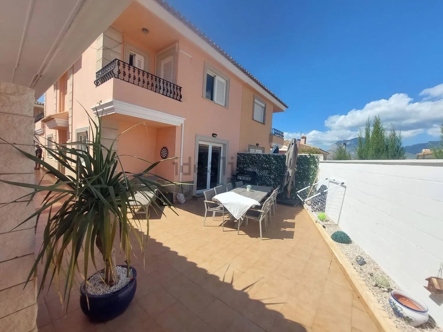 Chalet pareado en venta en Avenida de Estocolmo